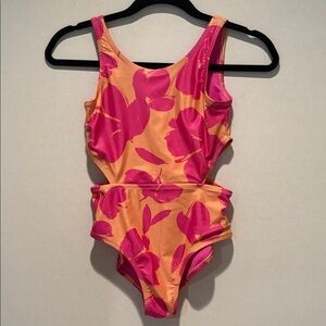GAP Kids - Girls recycled cut out - one piece bathing suit. Size large.